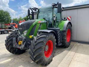 Tracteur agricole Fendt 2026 Fendt 512 Vario disponible dès maintenant à prix avantageux, prêt à être expédié Fendt 2026 Fendt 512 Vario - Product Image 2