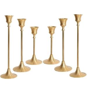 Bougeoir en laiton avec piliers dorés Bougeoirs décoratifs pour la Saint-Valentin de mariage Ensemble de 3 pièces de luxe Vente à chaud - Product Image 4