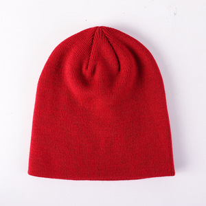 Bonnet d'hiver unisexe chaud avec logo personnalisé en acrylique gaufré uni Bonnet tricoté à revers Bonnet jacquard Bonnet tricoté pour le voyage - Product Image 2