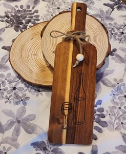 Tabla de Cortar y Bandeja para Servir de Madera - Resistente y Apta para Lavavajillas - Product Image 4