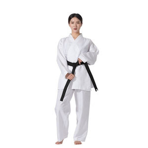 Uniforme de karaté sur mesure de qualité supérieure pour hommes et femmes Karate Gi en pur coton 100% sans logo Uniformes de karaté - Product Image 1