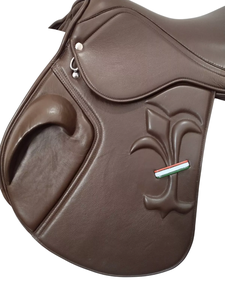 Silla de Montar Inglesa de Cuero Genuino de Alta Calidad para Caballo con Color y Talla Personalizables - Product Image 3