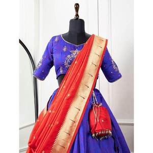 Elegante Lehenga Choli con Bordado Jacquard en Azul Zari, Ropa de Boda - Product Image 3