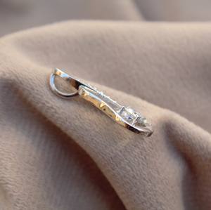 Moissanite ronde coupe pierre argent pendentif délicat pour elle incolore Moissanite bijoux cadeau pour femme - Product Image 3