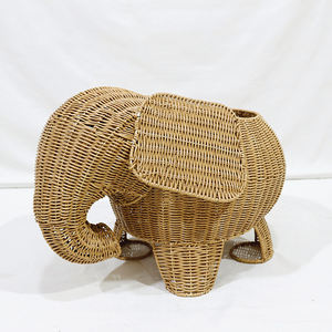 Cesta de Almacenamiento de Plástico Ecológica y Linda de Artex Dong Thap, Organizador de Juguetes Decorativo con Forma de Elefante, Hecho a Mano - Product Image 1