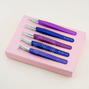 Premium Manicure Boot Volume Eyelash Tweezers Curved Classic Lightweight 45 Degree Isolation Stainless Steel Tool - Product Image 1