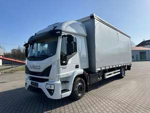 Nouveau camion Euro Cargo 140E280 à transmission automatique, formule 4x2, avec benne à plateau et bâche. - Product Image 2