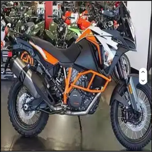 Moto de course tout-terrain authentique KTM 1290 Super Adventure S 2022 - Product Image 1