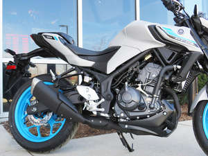 2025 auténticas motocicletas deportivas Yamaha - Product Image 2