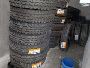 Neumáticos Dunlop Nuevos Sin Cámara Radiales para Auto y Camioneta 215/50ZR17 2 Años de Garantía para Reemplazo/Reparación Mejor Precio en Stock al por Mayor - Product Image 4
