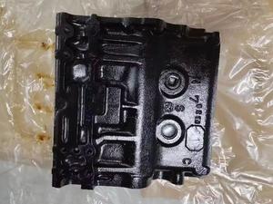 เครื่องยนต์ดีเซล Komatsu 3D84E-3 สำหรับรถขุด Komatsu PC20-6/PC20-7/PC25-1/PC25R-1/PC25R-8 แบบเปลือกเปล่า - Product Image 3