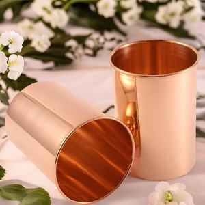 Copa de Vino de Cobre Martillado de Diseño Antiguo, Libre de BPA, Apta para Lavavajillas y Microondas, de la India - Product Image 1