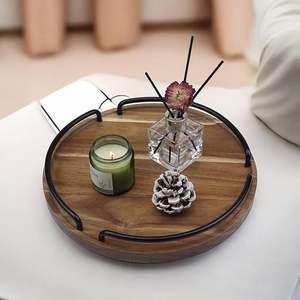 Plateau en bois de qualité supérieure avec poignée, adapté pour servir des collations, du thé et du café, avec un design élégant et convivial pour la maison - Product Image 3