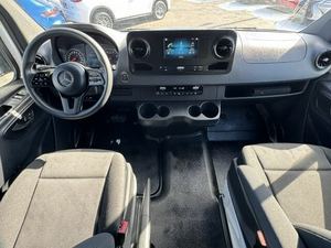2024 mercede-S BEN-Z sprinte-R 2500 144รถตู้โดยสาร RWD-(Pre-owned-สภาพดีเยี่ยม) พร้อมที่นั่งแถวที่สาม - Product Image 4