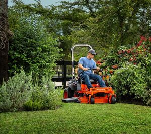 Vente en gros de tondeuse à gazon diesel de 40 pouces Z700 EFI Series Cheap Kubota G261 Transmission hydrostatique 58V sans fil 2 temps - Product Image 3