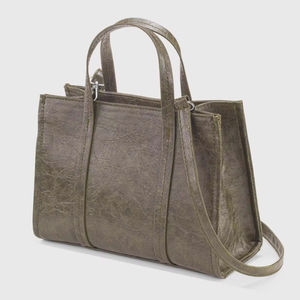 Sac fourre-tout de mode personnalisable du fabricant pour femmes fermeture ouverte de haute qualité étanche grande capacité sacs à main prix d'usine - Product Image 1