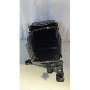 ALLOGGIAMENTO BATTERIA FORD Focus S. Wagon 4a Serie (08>11) AM51-10723-AB Benzina - Product Image 4