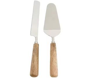 Stainless steel metal <b>cake</b> <b>server</b> with ergonomic grip and polished surface - Product Image 6