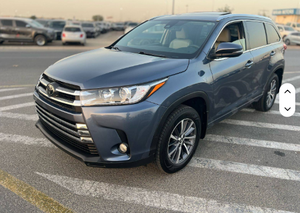 รถยนต์โตโยต้า ไฮล์แอนเดอร์ XLE ปี 2018 สภาพดี ใช้งานน้อย ขาย - Product Image 4