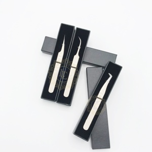 กล่องใส่การ์ดเคลือบผงพีชทำจากสแตนเลสสีเงินลายหัวใจมีฉลากส่วนตัว - Product Image 1