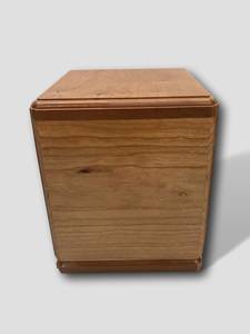 Urna Funeraria de Madera con Cruz Celta Grabada, Hecha a Mano, para Cremación, Nuevo Diseño de Urnas de Madera para Recuerdos - Product Image 2