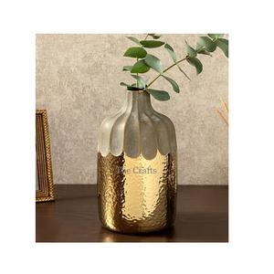 Vase à fleurs martelé en aluminium avec pot de fleurs de qualité exclusive Vase pour mariage et décoration intérieure - Product Image 1