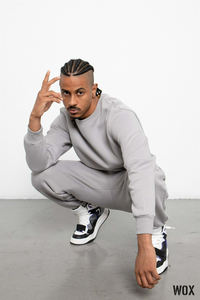 ชุดวอร์มกีฬาแบบ 2 ชิ้น ขนาดใหญ่พิเศษ ปรับแต่งได้ ใส่ได้ทั้งชายและหญิง ผลิตจากผ้าฝ้าย 100% ระบายอากาศได้ดี เป็นมิตรกับสิ่งแวดล้อม รับผลิตแบบ OEM ขายส่ง - Product Image 5