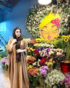 เสื้อผ้ามุสลิมแบบดั้งเดิมของผู้หญิงแบบสุภาพเรียบร้อยหรูหราสไตล์อาบายาประดับหินสวยงามรวมเครื่องประดับ - Product Image 1