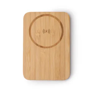 Powerbank Promozionale Personalizzato in Bambù con Granato, Gadget Personalizzati - Product Image 1