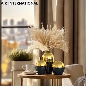 Vase à fleurs en or luxueux et orné de style nordique, moderne, nouveau, populaire, en métal, pour la décoration de table, ornement de maison pour les occasions de mariage - Product Image 6