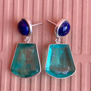 Pendiente hecho a mano de turmalina Paraiba de Plata de Ley 925 con lapislázuli, hermoso pendiente de mujer. - Product Image 1