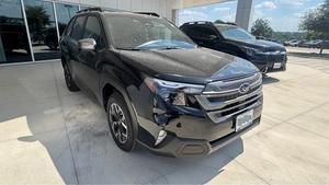 Usado Clean 2025 Subar-u bosque-R Limited Sport Utility 4 - Product Image 2