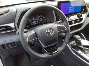Nuevo Highlander Hybrid Limited AWD SUV 2024 con 3 Millas Restantes, Volante a la Izquierda, Interior Oscuro, Asientos de Cuero - Product Image 3