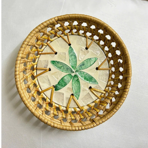 Sous-verres en osier et rotin personnalisés Tapis de décoration de vacances isolés et cadeau Fleur motif classique TUYET DUNG FAD4 - Product Image 1