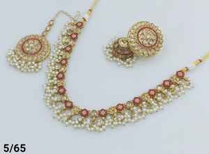 Flor de lujo chapado en oro tradicional Motipearl Kundan tachonado gargantilla collar Jumkha pendiente Mangtika conjunto y conjunto de joyería para mujer - Product Image 2