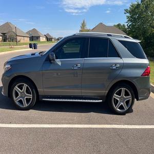 Vehículos de lujo Merccedezz Benzz de ingeniería alemana Merccedezz Benzz nuevos y usados con estilo AMG y características completas de seguridad - Product Image 4