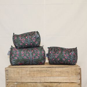 Ensemble de trois trousses de voyage portables en coton matelassé, écologiques, faites à la main, avec fermeture éclair, pour organiser vos affaires, pochettes cosmétiques - Product Image 2