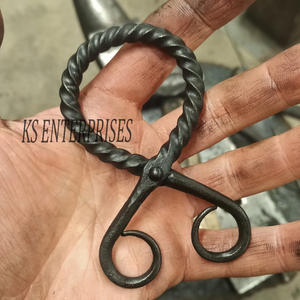 Broche en fer noir de style médiéval fait à la main unisexe Offre Spéciale en fer forgé torsadé viking accessoires de conception mariages de perles - Product Image 3