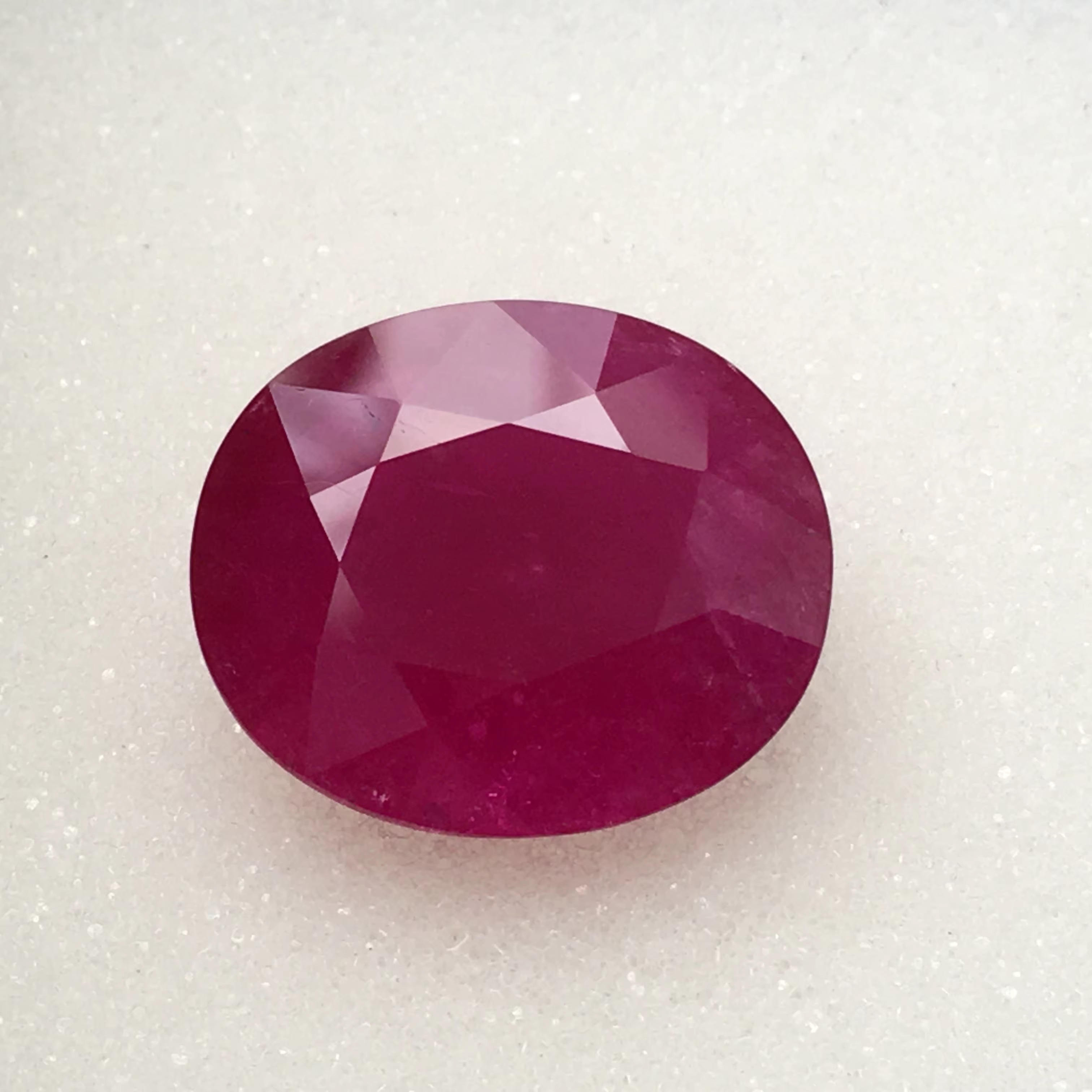 สีชมพูแดง