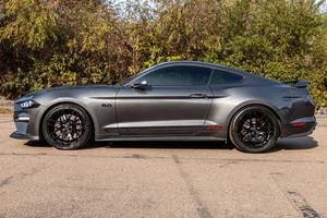 Ford Mustang GT Coupé 2020 Extrêmement Propre, Moteur V8 Coyote Premium, Prêt à Livrer - Product Image 6