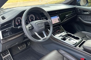 รถยนต์ออดี้ Q8 Prestige ปี 2020 สภาพดี ใช้งานน้อย ตกแต่งอย่างสวยงาม เครื่องยนต์ V6 เทอร์โบชาร์จ ขับเคลื่อนสี่ล้อ เปลี่ยนเครื่องยนต์ใหม่ล่าสุด สีฟ้าเมทัลลิก Navarra - Product Image 4
