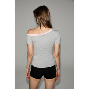 Blusa Abierta de Un Solo Hombro con Doble Cuello de Tela Suave y Elástica para Mujer GRIMELANGE VELMORA - Product Image 6