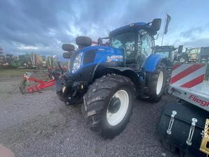 New Holland T7.200 AC - Product Image 2