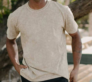 เสื้อยืดผู้ชายทรงโอเวอร์ไซส์ ดีไซน์เรียบง่าย โลโก้ด้านหน้า แขนสั้น ระบายอากาศ แห้งเร็ว คุณภาพสูง เหมาะสำหรับเล่นกีฬา - Product Image 6