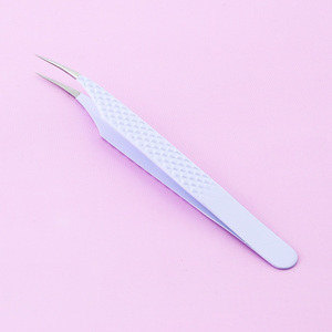 Meilleure vente Extension de cils Demi-lune Pince à épiler incurvée pour séparer les cils pendant le volume Prise antidérapante en acier - Product Image 1