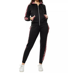 Survêtement populaire de l'équipe nationale de football/football pour femmes à prix raisonnable Vente en gros de haute qualité avec fermeture éclair pour filles Costumes - Product Image 1