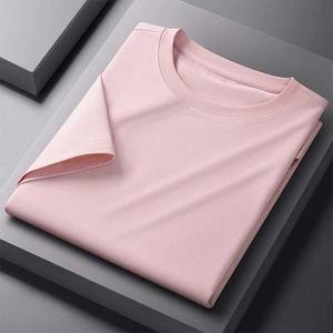 เสื้อยืดคอกลมผู้ชายแบรนด์แฟชั่นคลาสสิก สวมใส่สบาย ผลิตจากผ้าถักผสมโพลีเอสเตอร์/คอตตอน สีพื้น สามารถปรับแต่งได้ - Product Image 4