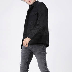 Chaqueta vaquera transpirable para hombre con logotipo personalizado al por mayor estilo callejero con cuello levantado de algodón hecha para uso en exteriores en primavera - Product Image 5