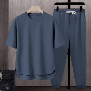 Camiseta informal de manga corta para hombre, pantalones, traje de secado rápido, deportes de verano, dos piezas, ropa deportiva holgada personalizada, conjunto de dos piezas de Color sólido - Product Image 3