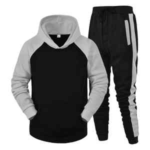 Survêtement d'hiver chaud de jogging pour hommes Top Selling Good Quality Track Suit Wholesale Training Jogging Wear - Product Image 1